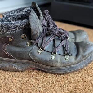 Merrell OliveBrown Leather Hiking Boots